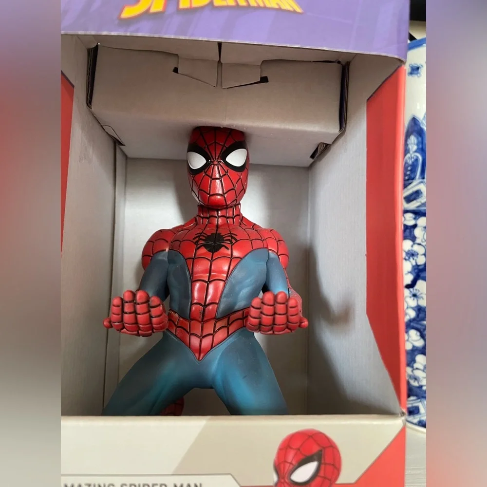 Brand New Marvel Spider-Man Figurine Phone / Controller Holder Xbox PlayStation